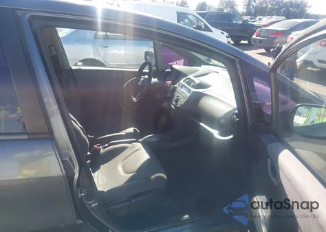 2011 Honda Fit из США, поврежденный, VIN JHMGE8H38BC027363